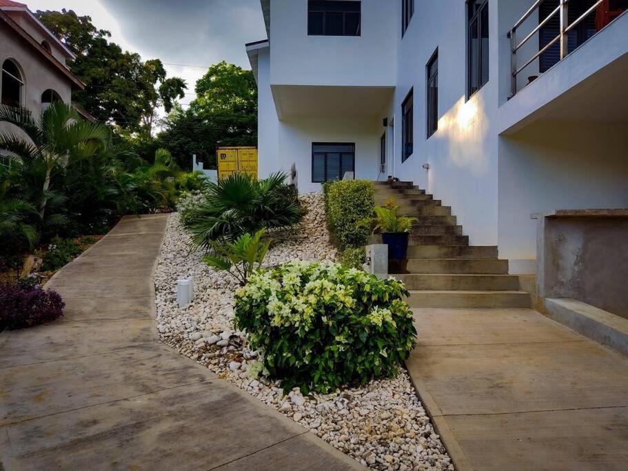 The Willow Apartment 오쵸 리오스 외부 사진